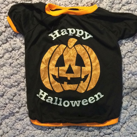 Other - ⭐️Dog Halloween tee⭐️